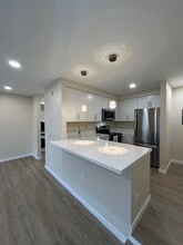 3950 Cleveland Ave, Unit 114 in San Diego, CA - Foto de edificio - Building Photo