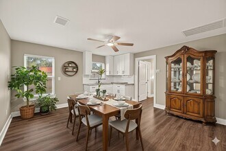 2103 Woodway Dr in New Caney, TX - Building Photo - Building Photo