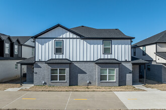 Towne West Phase 2 in Fayetteville, AR - Building Photo - Building Photo