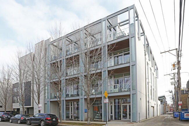 1611 N Wolcott Ave