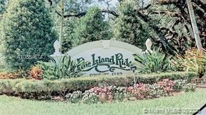 9440 Live Oak Pl in Davie, FL - Foto de edificio