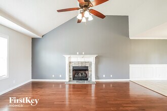 3711 Wind Mill Ct in Clarksville, TN - Foto de edificio - Building Photo