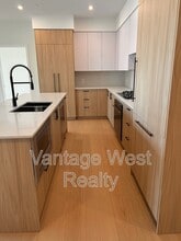 9652-9652 Benchland Dr in Lake Country, BC - Building Photo - Building Photo