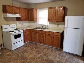 3619 NE 54th Terrace in Kansas City, MO - Building Photo - Building Photo