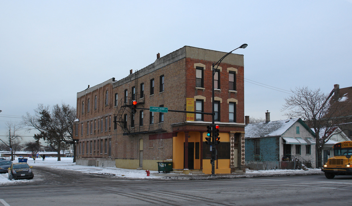 1301 S Ashland Ave in Chicago, IL - Building Photo