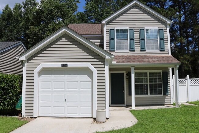 property at 736 Corn Planters Ct N