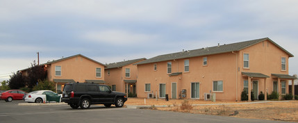 Woodland Townhomes in Marysville, CA - Building Photo - Building Photo