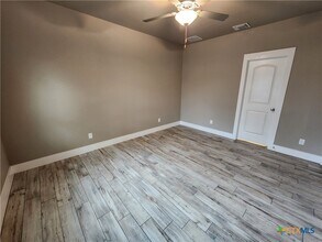 1022 Mellow Breeze in New Braunfels, TX - Building Photo - Building Photo
