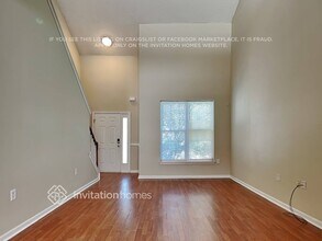 6916 Chieftain Dr in Charlotte, NC - Building Photo - Building Photo