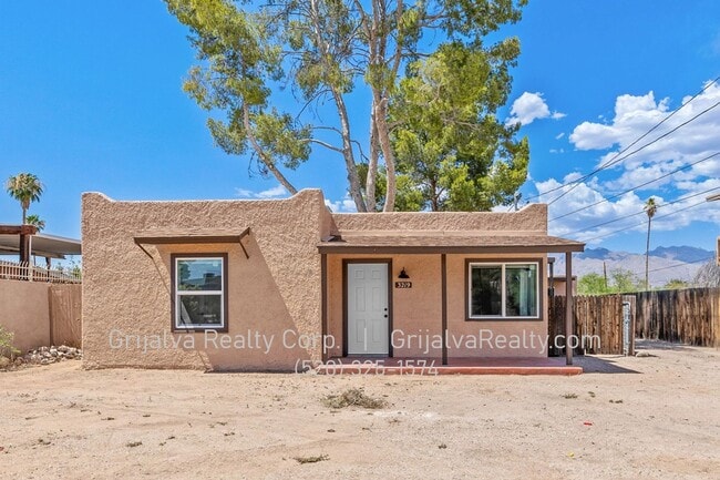 property at 3219 E Flower St