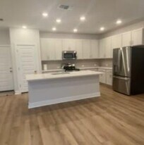 517 Emory Crossing Blvd in Hutto, TX - Building Photo