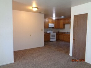 484 Fir St in Vacaville, CA - Building Photo - Building Photo