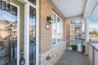 11 Spokanne St in Brampton, ON - Building Photo - Building Photo