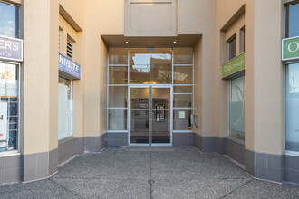 Pointe La Belle in Vancouver, BC - Building Photo - Building Photo