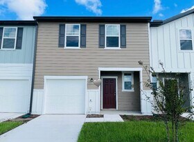 3057 Temples Xing Blvd in Davenport, FL - Building Photo