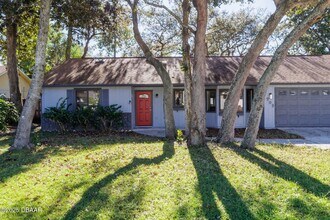 909 Brookside Dr in Ormond Beach, FL - Building Photo - Building Photo
