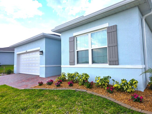 6746 Rumine Cir in Vero Beach, FL - Foto de edificio - Building Photo