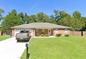 6202 Fagan Cir in Deridder, LA - Building Photo