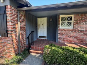 1505 S Mt Olive St in Siloam Springs, AR - Building Photo - Building Photo