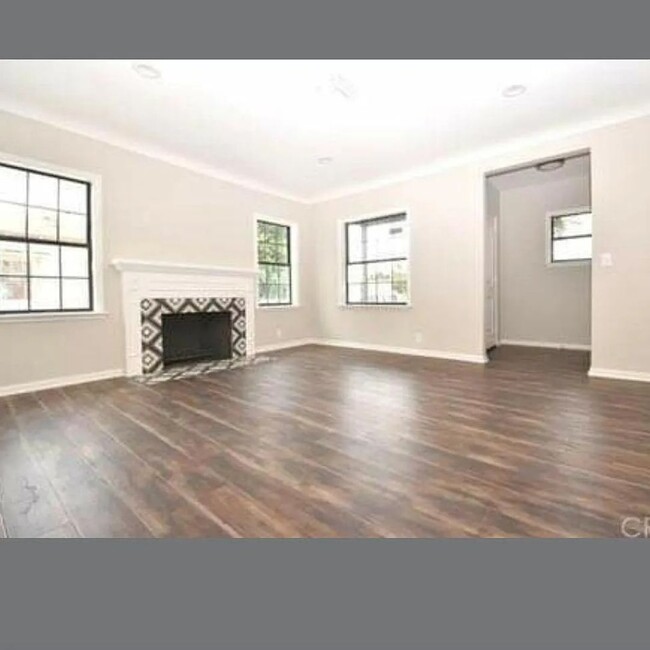 property at 13378 Terra Bella St
