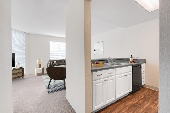 Alpine Park in Walnut Creek, CA - Foto de edificio - Building Photo