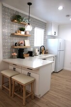 7063 Aura Ave in Los Angeles, CA - Building Photo - Building Photo