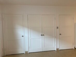 150 Pomona Ave, Unit 150 Pomona #4 in Long Beach, CA - Building Photo - Building Photo