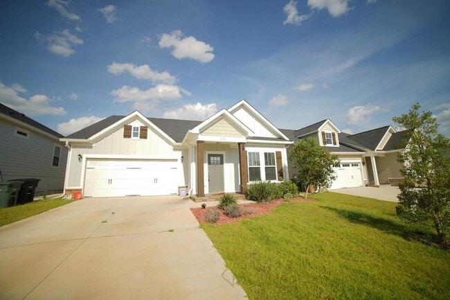 219 Bienville Pl in Tallahassee, FL - Building Photo - Building Photo