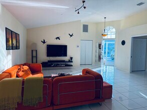 7759 Great Glen Cir in Delray Beach, FL - Building Photo - Building Photo