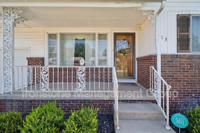 113 N 44th W Ave in Tulsa, OK - Building Photo - Building Photo