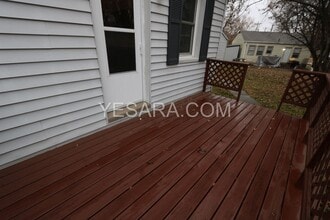 195 Shields St in Burlington, IA - Building Photo - Building Photo