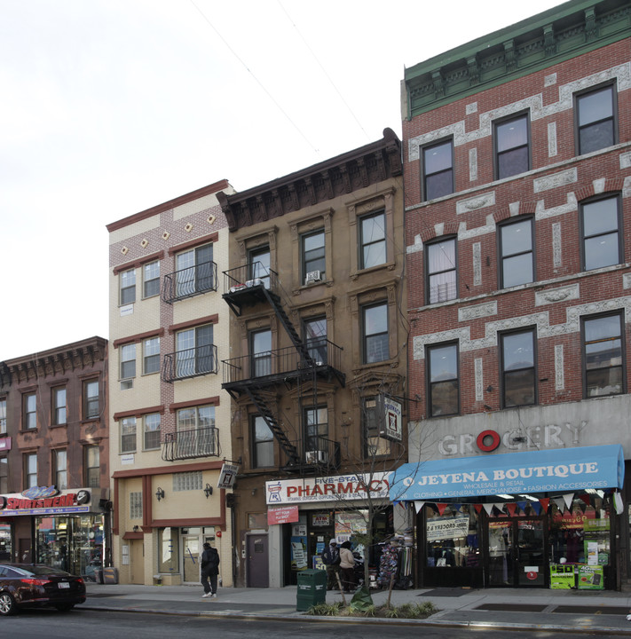 1200 Fulton St in Brooklyn, NY - Building Photo