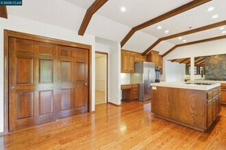 3 Magee Ct in Moraga, CA - Building Photo - Building Photo