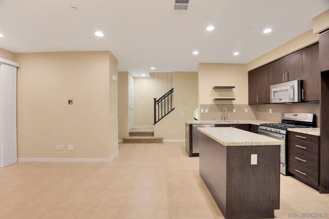 2236 Indus Way in San Marcos, CA - Building Photo - Building Photo