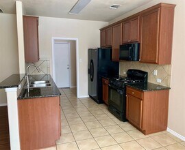 1509 Huckleberry Ln in Austin, TX - Building Photo - Building Photo