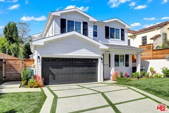 10593 Kinnard Ave in Los Angeles, CA - Foto de edificio - Building Photo