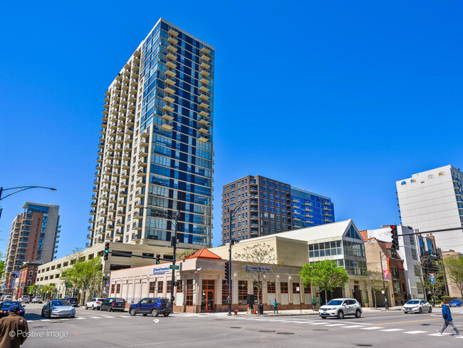 property at 1212N N La Salle Dr