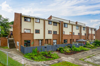 Towns at Holborn in Kitchener, ON - Building Photo - Building Photo