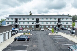 Fisher Park Apartments in Salem, OR - Foto de edificio - Building Photo