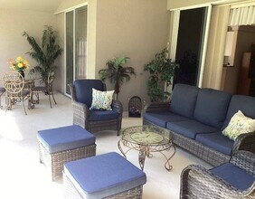 9201 Independence Way in Ft. Myers, FL - Building Photo - Building Photo