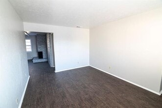 704 Kindred Ln in Richardson, TX - Building Photo - Building Photo