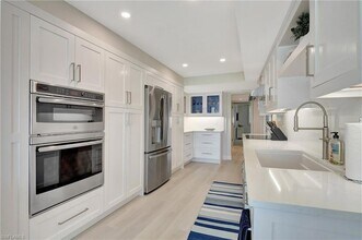 2357 Gulf Shore Blvd N in Naples, FL - Building Photo - Building Photo