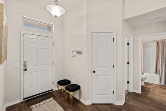 124 Lillian Wy in Crestview, FL - Building Photo - Building Photo