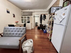 77 Martin St, Unit 2B in Cambridge, MA - Building Photo - Building Photo