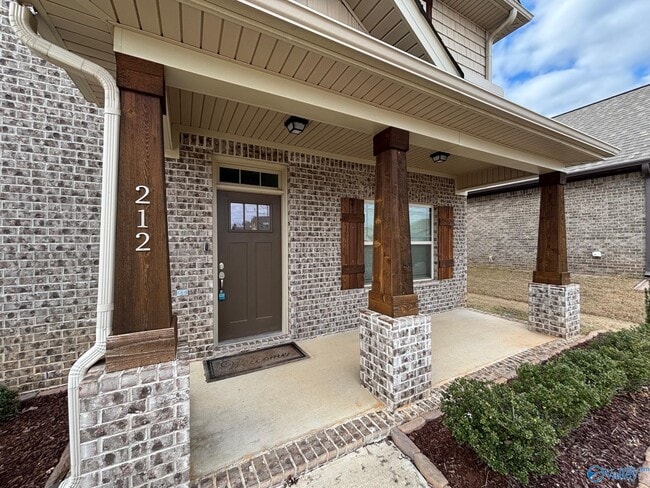 212 Oracle Cir in Huntsville, AL - Building Photo - Building Photo