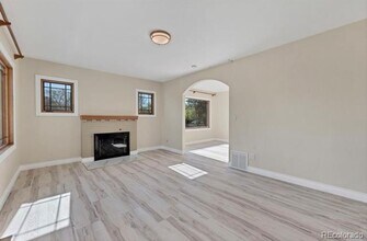3900 E 6th Ave in Denver, CO - Building Photo - Building Photo