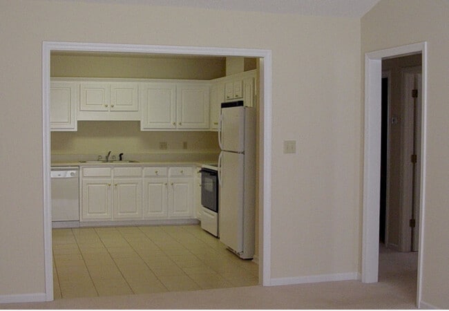 3108 Fernridge Dr in Albany, GA - Building Photo - Building Photo