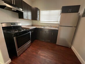 1009 Pennsylvania Ave in Miami Beach, FL - Building Photo - Building Photo