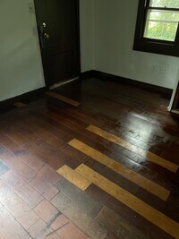 105 McCuen Ring photo'