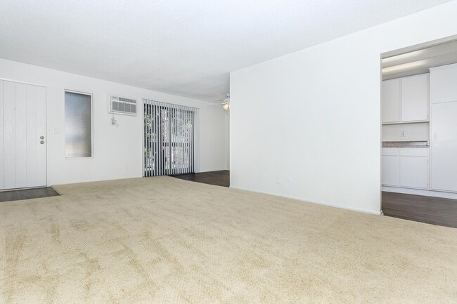 Palm Lane Apartment Homes